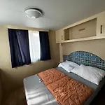 Buona Mobile Homes On Mare E Pineta Lägenhet