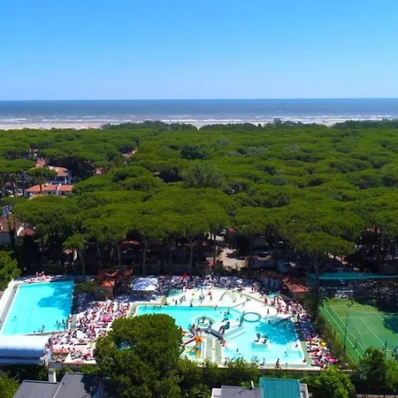 Apartment Buona Mobile Homes On Mare E Pineta Lido di Spina