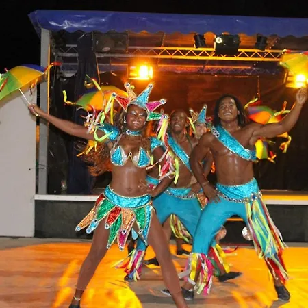 Buona Mobile Homes On Mare E Pineta Appartement *