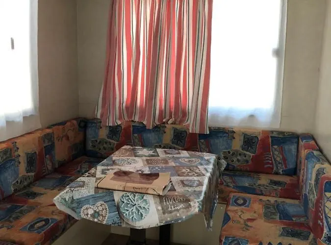 아파트 Buona Mobile Homes On Mare E Pineta *